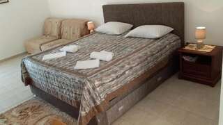 Апартаменты Apartmani Steni Свети-Стефан Номер-студио с балконом и видом на море-88