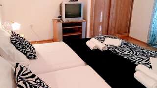 Апартаменты Apartmani Steni Свети-Стефан Номер-студио с балконом и видом на море-91