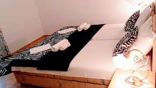 Апартаменты Apartmani Steni Свети-Стефан Номер-студио с балконом и видом на море-95