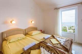 Апартаменты Apartmani Steni Свети-Стефан Номер-студио с балконом и видом на море-73